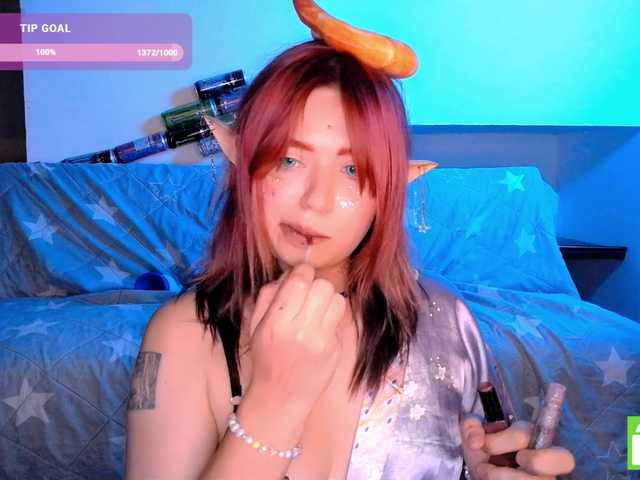 mymoonstar live cam on BongaCams