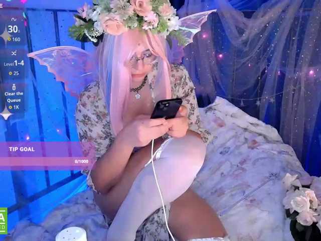 mymoonstar live cam on BongaCams