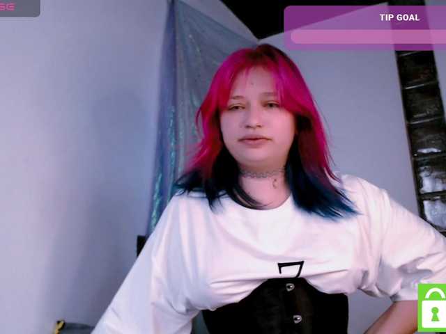 mymoonstar live cam on BongaCams