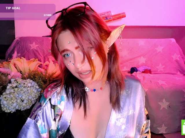 mymoonstar live cam on BongaCams