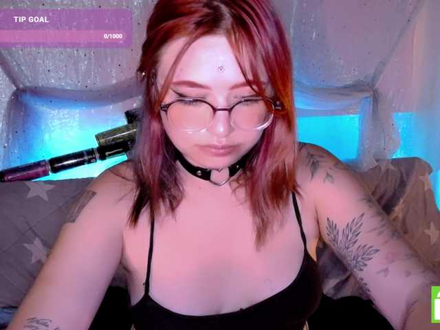 mymoonstar live cam on BongaCams