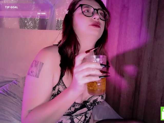 mymoonstar live cam on BongaCams