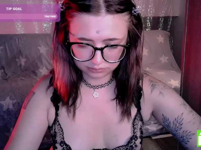 mymoonstar live cam on BongaCams