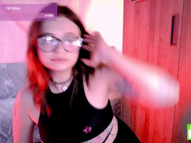mymoonstar live cam on BongaCams