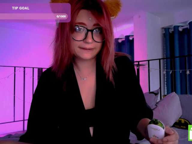 mymoonstar live cam on BongaCams