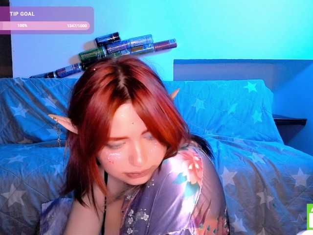 mymoonstar live cam on BongaCams