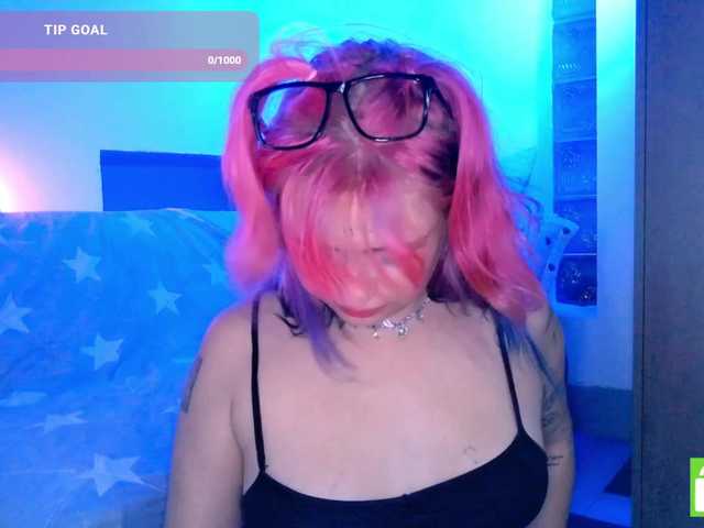 mymoonstar live cam on BongaCams