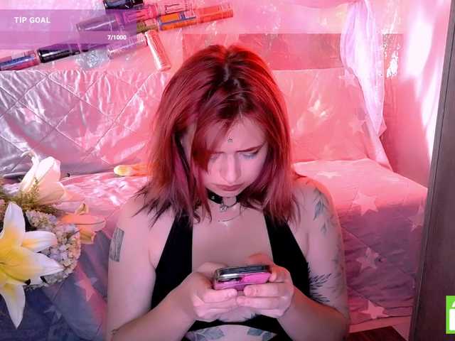 mymoonstar live cam on BongaCams