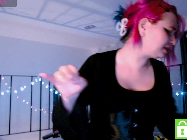 mymoonstar live cam on BongaCams