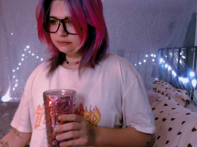 mymoonstar live cam on BongaCams