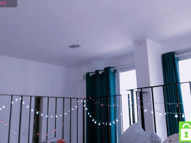 mymoonstar live cam on BongaCams