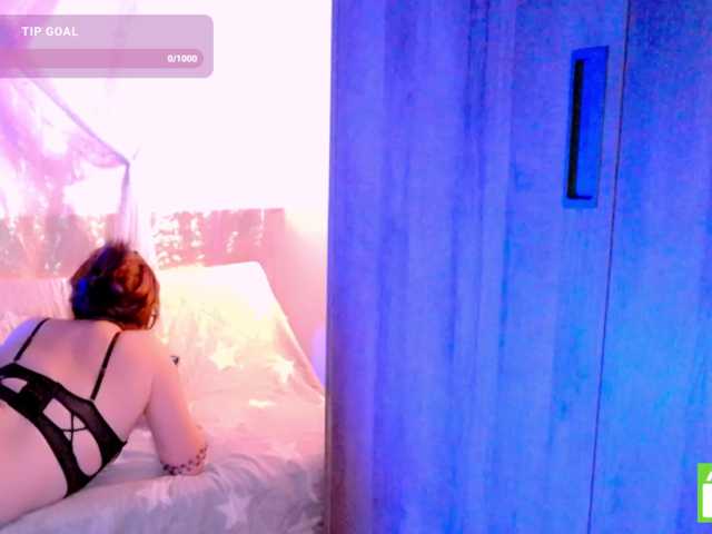 mymoonstar live cam on BongaCams