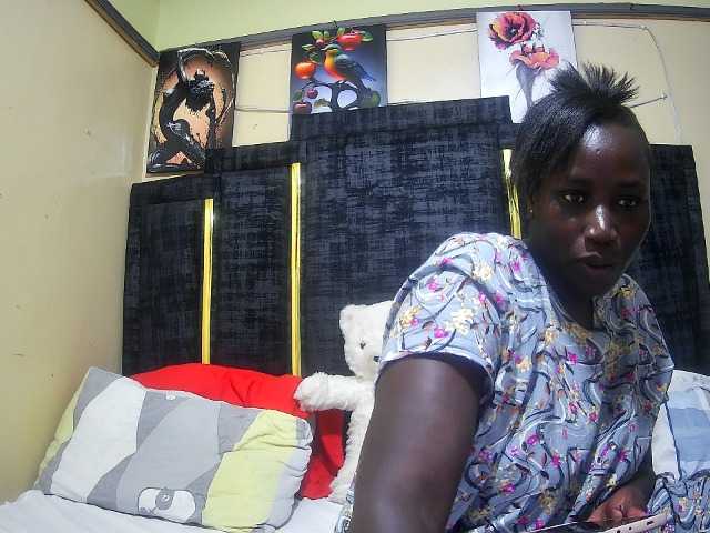sweet-joy live cam on BongaCams