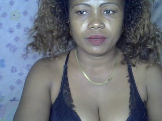 Sexywife1's Live Webcam