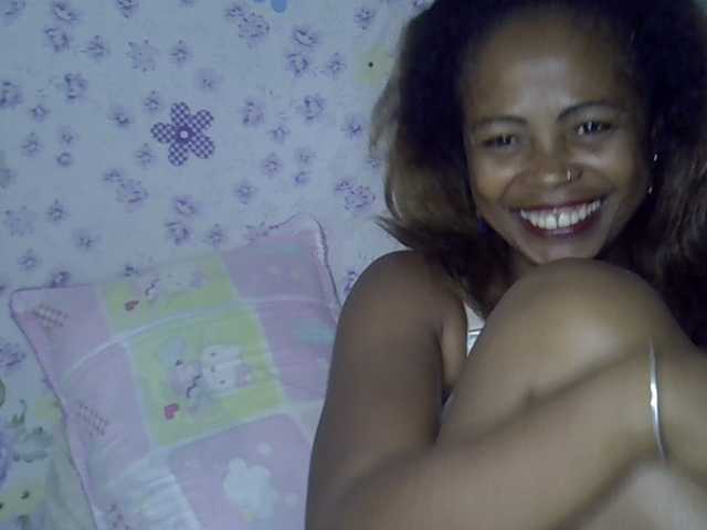 Sexywife1 live cam on BongaCams