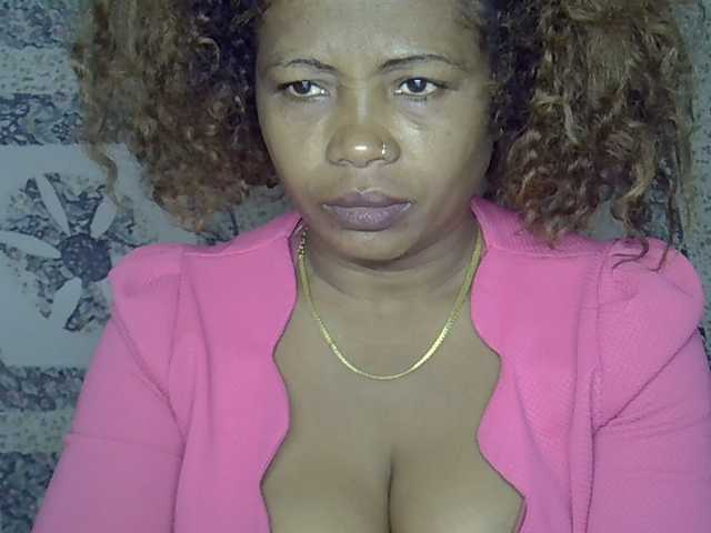 Sexywife1 live cam