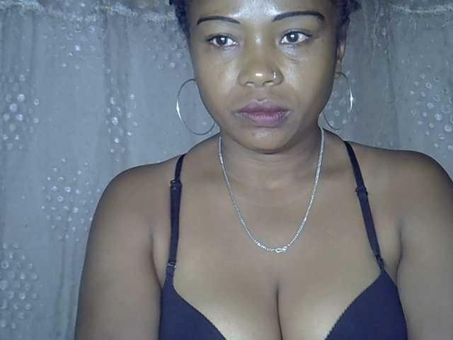 Sexywife1's BongaCams show and profile