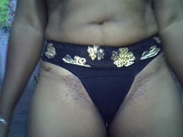 Sexywife1 live cam on BongaCams
