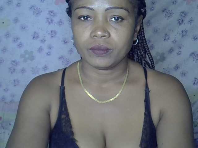 Sexywife1 live webcam show