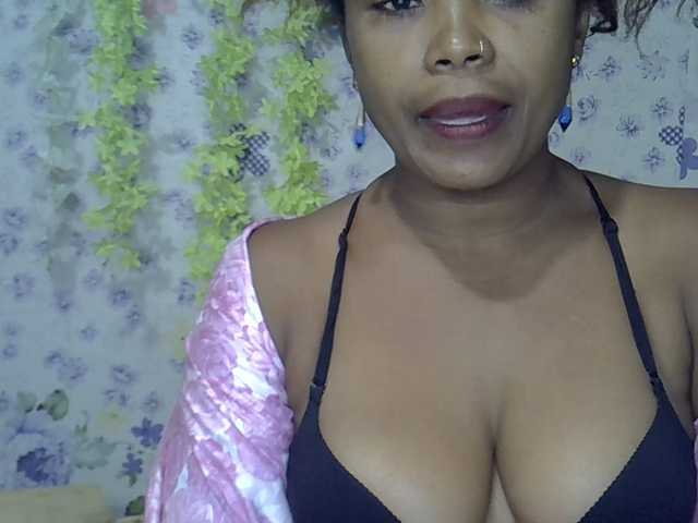 Sexywife1 webcam
