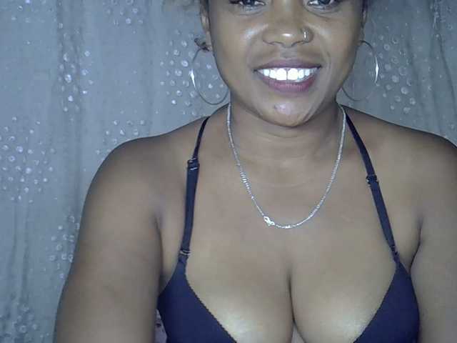 Sexywife1's BongaCams show and profile