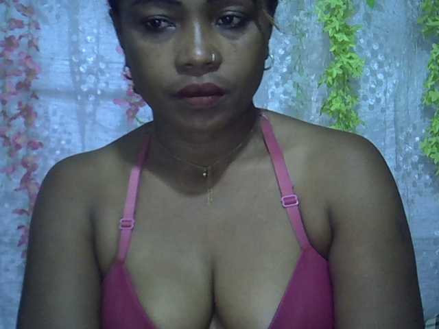 Sexywife1 live cam preview