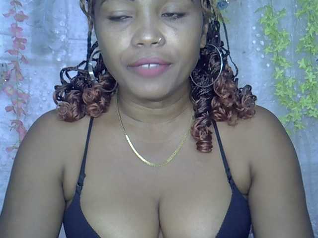 Sexywife1 webcam