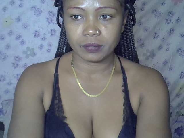 Sexywife1 live webcam show