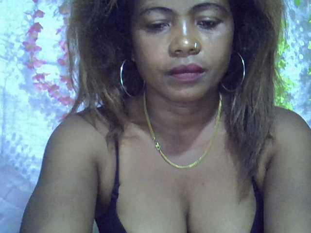 Sexywife1 live cam preview