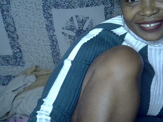 Sexywife1 live cam on BongaCams