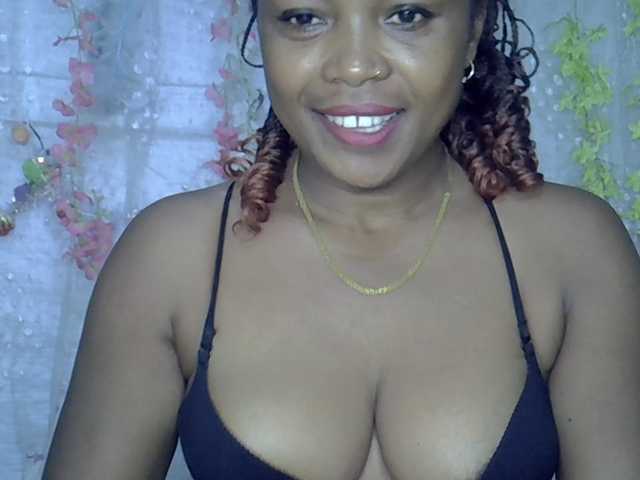 Sexywife1 live cam preview