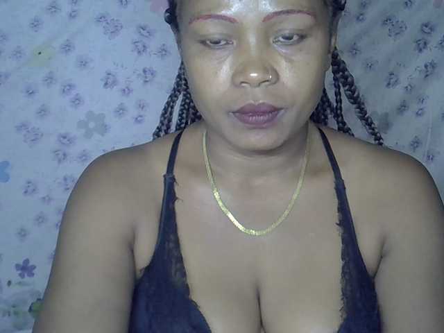 Sexywife1 live webcam show
