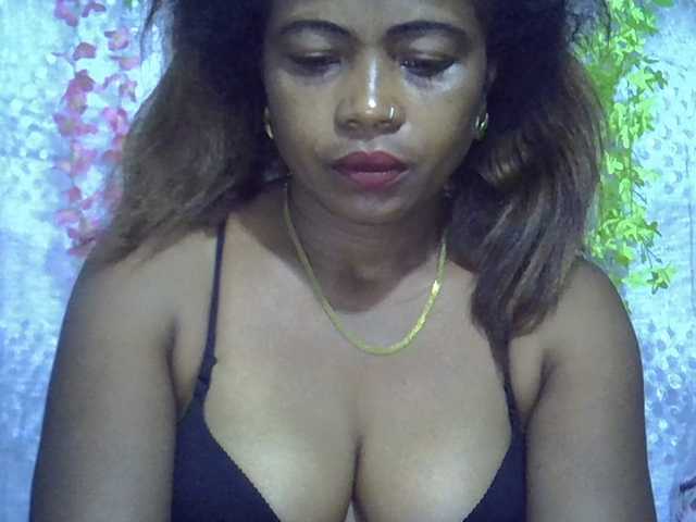Sexywife1 live cam preview