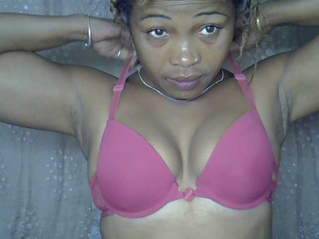 Sexywife1's BongaCams show and profile