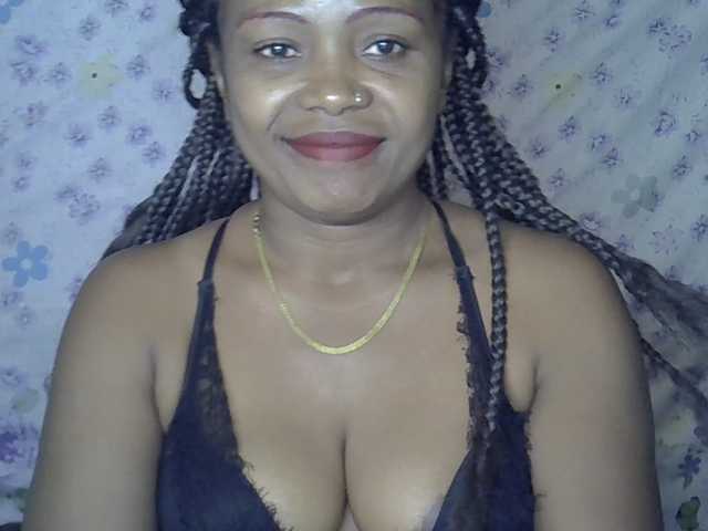 Sexywife1 live webcam show