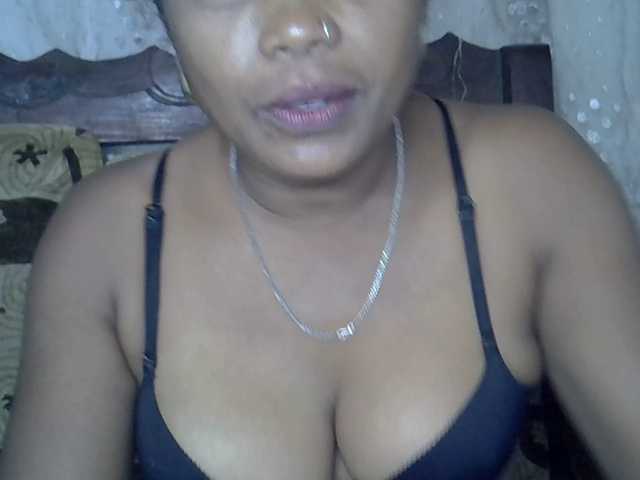 Sexywife1's BongaCams show and profile