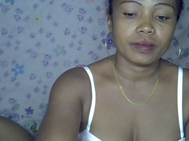 Sexywife1 live cam su BongaCams