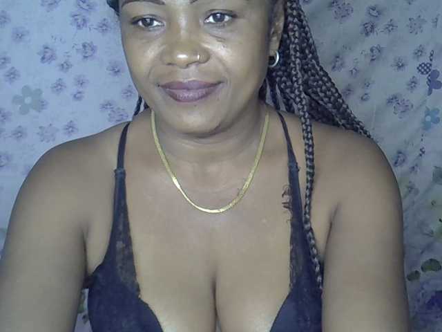 Sexywife1 live webcam show