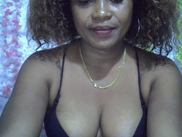 Sexywife1 live cam