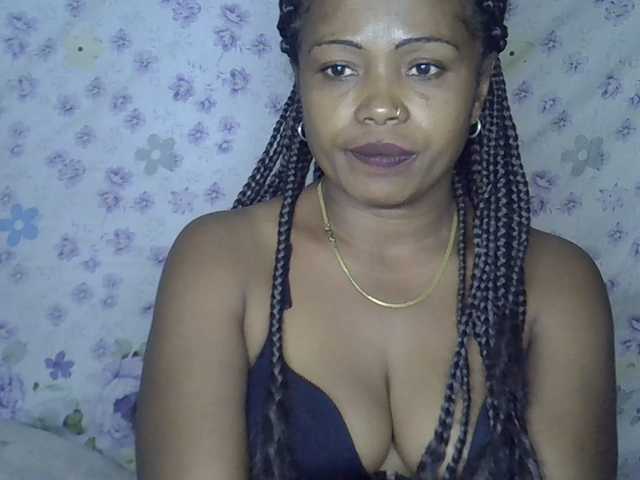 Sexywife1 live webcam show