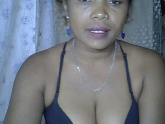 Sexywife1 webcam