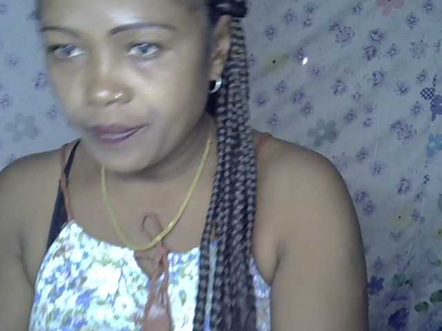 Sexywife1 live webcam show
