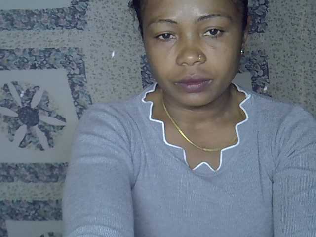 Sexywife1 live cam on BongaCams