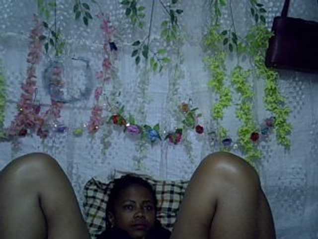 Sexywife1 live cam on BongaCams