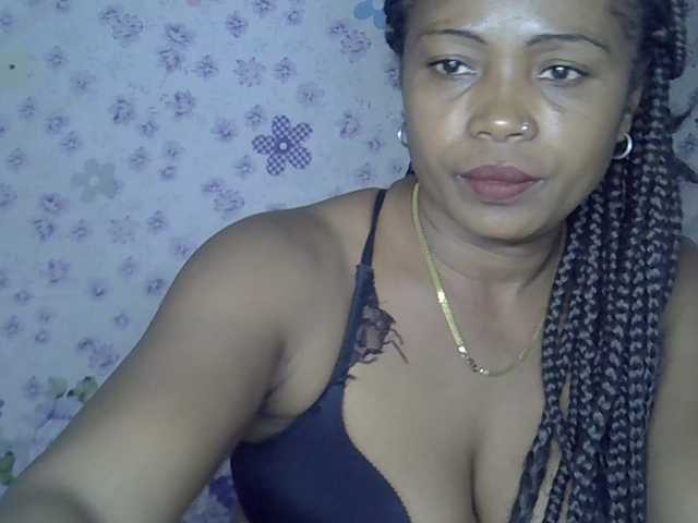 Sexywife1 live webcam show