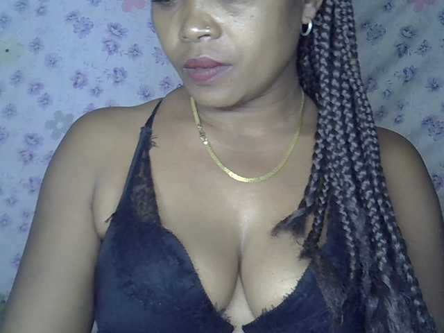 Sexywife1 live webcam show