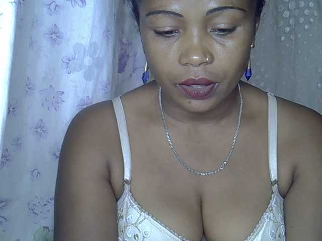 Sexywife1 webcam