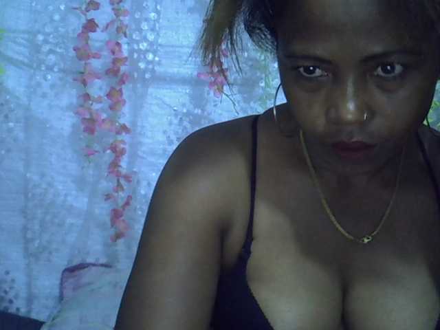 Sexywife1 live cam preview