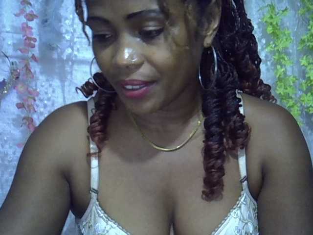 Sexywife1 webcam