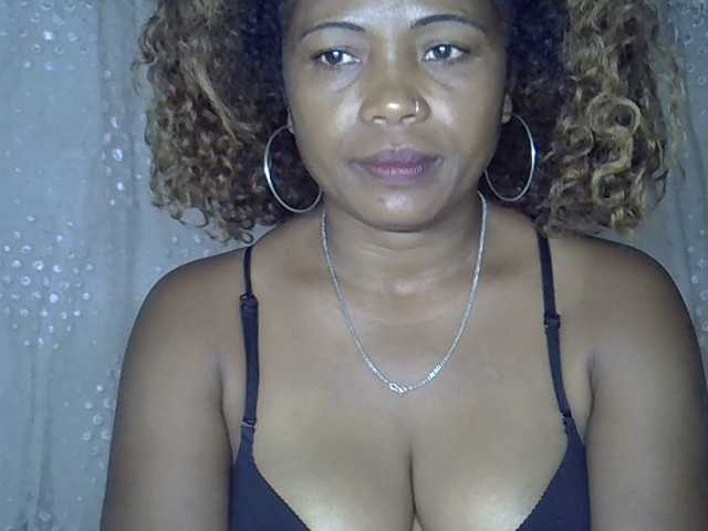 Sexywife1's BongaCams show and profile